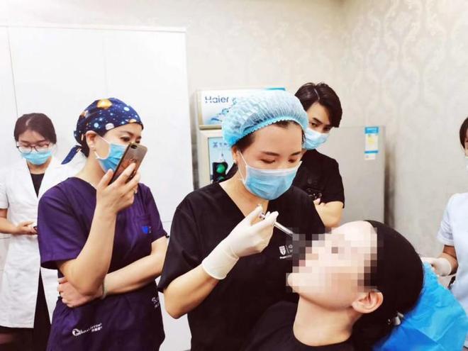 ：重塑眼部青春光彩一键重启眼部青春魅力爱游戏app网站手机版华悦白孝梅院长